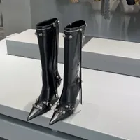 Yeni uyluk yüksek botları Kadın Tacones Mujer Botas de Invierno Para Mujer 2022 Tasarımcı Ayakkabı