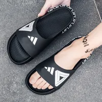 2022 Designer Brand Mens Womens Slippers Summer Sandals Slippers Beach Slippers Flip Flops Flups Roafers Black White Fashion Shoes Three Lines 38-45