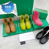 2022 Dise￱ador Zapatos de lujo Pudillo de goma Botas Boties Altura Aumento de 6.5 cm Mujeres c￳modas Hombres gruesos Tama￱o de bota de lluvia corta 35-44