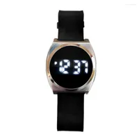 ساعة Wristwatches يشاهد الرجال البسيط عرضًا غير رسمي LED LED Digital Digital Watch Wristwatch Fashion Accessory Sport Electronic 2 Color