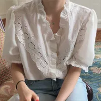 Chemises pour femmes pour femmes ZXQJ FEMMES 2022 Mode avec broderie Ruffled l￢che pointill￩ vintage V couche ￠ manches courtes Chic