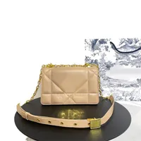 디자이너 가방 Cornage Montaignes 여성 핸드백 수화물 패션 체인 다이아몬드 컷 디자인 핸드백 흑인 고품질 숙녀 검은 지갑과 Marmont Totes Bag 23cm