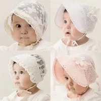 Baby Hat Lace Flower Cap Princess Hollow Girl Giras de verano Algod￳n Inglaterra reci￩n nacida Beanie Sun Hats Bonnet Enfant 20220903 E3
