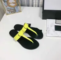 Top Quality Fashion Flat Bottom Slippers Black T-shaped Leather Sandals Lady Luxury Beach Leisure Slippers Designers women's Flip-Flops With original box