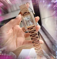 أفضل العلامة التجارية Quartz Fashion Mens Time Clock Watches 40mm تاريخ مربع روماني رومانيان من الماس الدائري رات