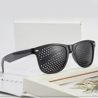 Gafas de sol orificio de pasillo gafas para la visión de ojo cuidado portátil imperfectante estenopeico alivio al alivio de la fatiga protección del color