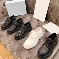 Designer hommes pour femmes chaussures d￩contract￩es plate-forme baskets noires en cuir brillant pour femmes en cuir brillant monolithe monolithe glosshed lacets sneaker chunky rond head chaussure