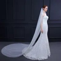 Designer Bridal Veil long tailed wedding dress wide door width with haircomb 090311