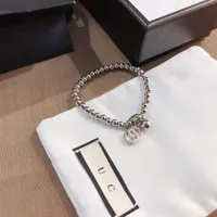 Bracelets de bijoux bracelets Ligne de chaîne de chaîne Pendentif 18k Gold Silver Luxury Charme de charme Accessoires Femmes Femmes en acier inoxydable Lien de bascule