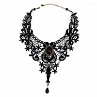 CHOKER 2022 Сексуальные черные кружевные ожерелья хрустальные ожерелья Женщины Чокеры Викторианский заявление Большой хокер Gothic Vintage Jewelry N1641