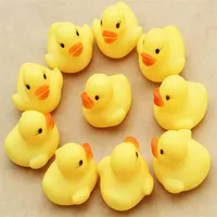 4000pcs lot Baby Bath Water Toy toys Sounds Mini Yellow Rubber Ducks Kids Bathe Children Swiming Beach Gifts313O