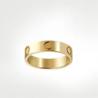 2022 50%de desconto 4mm 5mm Titanium Steel Silver Love Ring Men and Women Gold Gold Jewelry For Lovers Casal Rings Presente Tamanho 5-11 High324a