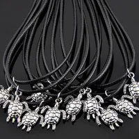 Coola 50 st lot Män kvinnors vintage silverlegering havssköldpaddor hängen surfare halsband charms smycken gåvor hj03338w