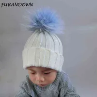 Caps Hats Furandown Musim Dingin Bayi Topi Bayi Topi Suruh Keputusan Pengaruh Beanie Warna-warni Nyata Bulu Pompom Topi untuk Anak-anak T220907