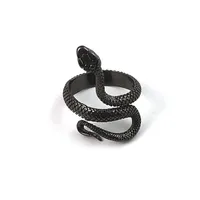 Acess￳rios de anel neutro de boutique na moda de cobra pingentes 316c
