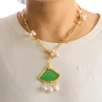 Natural White Keshi Pearl Perline Golden Cinese Catena Chinese Necklace Green Carven Jade Pearl Ciondolo Lady Fashion Gifts