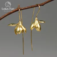 Lotus Fun Real 925 Dise￱ador de plata esterlina Joyer￭a fina de 18k Gold Elegante Magnolia Flor Dangle Pendientes para mujeres198n