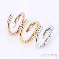 2022 Love Rings Womens Jewelry Titanium Steel Single Nail Ring 유럽 및 미국 패션 스트리트 힙합 캐주얼 커플 클래식 212f