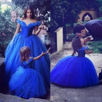 2019 New Cinderella Flower Girls Dresses For Wedding Off Shoulder Beaded Blue Girls Pageant Dresses Ball Gowns250Y