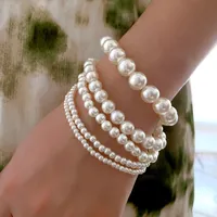 Koreanische Runde Perlen Perlenstränge Armband für Frauen Mädchen Einfache Vintage Natural Pearl Bracelets Schmuck Mädchen Tochter Geburtstag Geschenk