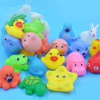Bath Toys 10 PCSSet Baby Cute Animals Bath Toy Swimming Water Toys Soft Rubber Float Squeeze Sound Play Play Gift 220909