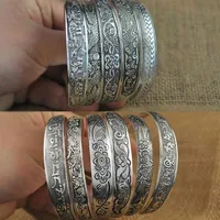 YumFeel Whole Tibetan Antique Silver Palfelet 10pcs Lot276d