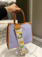حقيبة مسائية قماشية Crossbody Bag Paris Brand Letter Handbags Stripes Shopping Beachoulder Tote Luxurys Designers عالية الجودة 220401