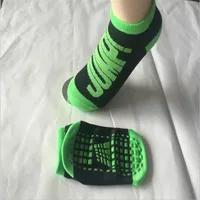 Chaussettes de trampoline de sport de mode pour enfants Adullt les chaussettes antisines à silicone chaussettes absorbantes 5Sizes S m l xl xxl2701