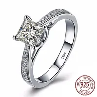 Exquise Princess Cut Zirconia Diamond Wedding Ring Vrouwen 925 Sterling Silver Gifts Sieraden voor dames J-027224V