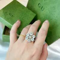 Crystal Double G -ring Senaste b￤lte med diamantblommor Girly Luxury Fashion Costume Jewelry for Women231H