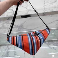 Evening Bags Triangle Shape Stereo Sports Bag Designers Shoulder Bags High Capacity Crossbody Woman&#039;s Handbags