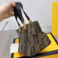 Kvällspåsar vintage tygväskor kvinnor bokstäver tryck handväska axel packar läder designer crossbody kvinnliga plånböcker 2022