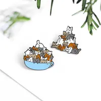 Un grupo de gatos lindos animales de la aguja de la aguja de la aguja de esmalte broche broche copa de broche de broche de dibujos animados regalos para amigos a quienes les gustan los gatos1233s