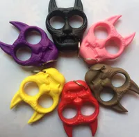Mini Portable Plastic Tiger Head Self-defense Pendant Key Chain For Women Girl Self-defense keychain Hand Buckle Car Bags Keychains Jewelry gift