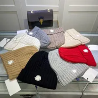 Gombado de punto de invierno Gorro de gorro Cabas de calavera de lana de lana Classic Jacquard Design For Man Woman Warm Hats 8 Color Buena calidad
