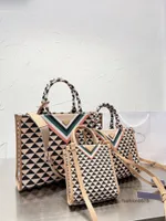 Väskor designer axel kvinnor handväska tygväska triangel symbol Jacquard tyg handväskor stora totes s cro body purses sacoche toppkvalitet
