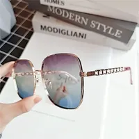 Sunglasses metal frame interlocking mirror legs decorative polarizing glasses plain face street photography personalized male and female lovers Outlet