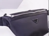 مصممي حقائب الخصر الفاخرة Crossbody Style Bumbag Fashion Bag Black Belt Bum Fanny Pack