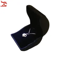 Whole 65 70 45mm Big 50Pcs Black Curve Deluxe PU Leather LED Light Promotion Engagement Pendant Earring Jewelry Organizer2396