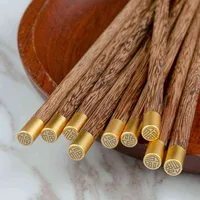 Palillos de alta calidad al estilo chino palillos hechos hechos de madera wenge wenge sandalwood sushi palillos de sushi cubiertos reutilizadores J220916