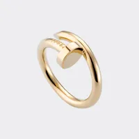 Anillos de banda Ring Ring Anillos diseñadores Joyería para mujeres Accesorios de moda de moda Titanio Acero Gold-Plated Never Fade No Allergic