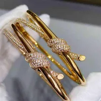 Nova pulseira de linha dupla kont Bracelete feminina Minoria de prata feminina High Sense 18k Gold t Home Knot Casal Bracelet Fas220d