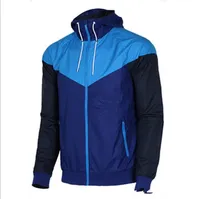 Designerjackor rockar Man Spring Autumn Windrunner Mens Jacket Coat Production Hooded Jackets Windbreakers Zipper Hoodies For Men Sportwear Tops kläder