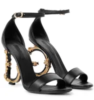العلامات التجارية الفاخرة Keira Leather Women Sandals Shoes Baroque D و G Heels على شكل G Carbon Carbon Party Lady Sexy Gladiater Sandalias EU35-43
