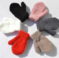 Baby Kids Plush Thick Warm Baby Gloves Winter Plus Velvet Mittens Children Coral Fleece Full Finger Gloves for 1-4Y de772