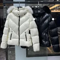 Дизайнерская женская куртка с вышивкой Значок Зимний пальто Целак меховой воротник женский зимние пальто