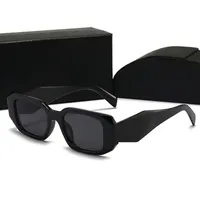 Gafas de sol de diseñador de moda anteojos clásicos de gafas al aire libre Gafas de sol para el hombre Mujer 7 Color Firma triangular opcional Gafas para el Sol de Mujer