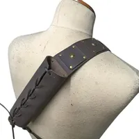 Задняя поддержка средневековая ретро -ретро -плечо на плечах держатель лягушки для взрослых мужчин костюм кожаный кошачий кораль