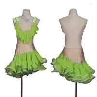 Stage Wear Style Ladies Latin Dance Dress For Women Competition Traits Disfraces de vestidos elegantes Falda de hueso de pescado verde fluorescente