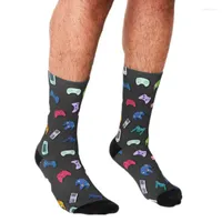 Мужские носки 2022 Смешные мужчины Harajuku Контроллер видеоигр фоновые гаджеты бесшовные рисунки печатают Happy Hip Hop